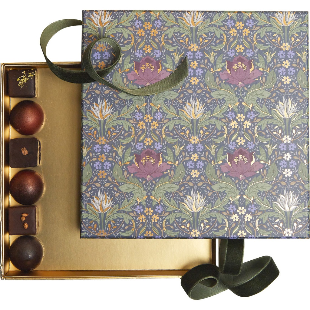 STORIE VENEZIANE frnechy 25 assortment of 4