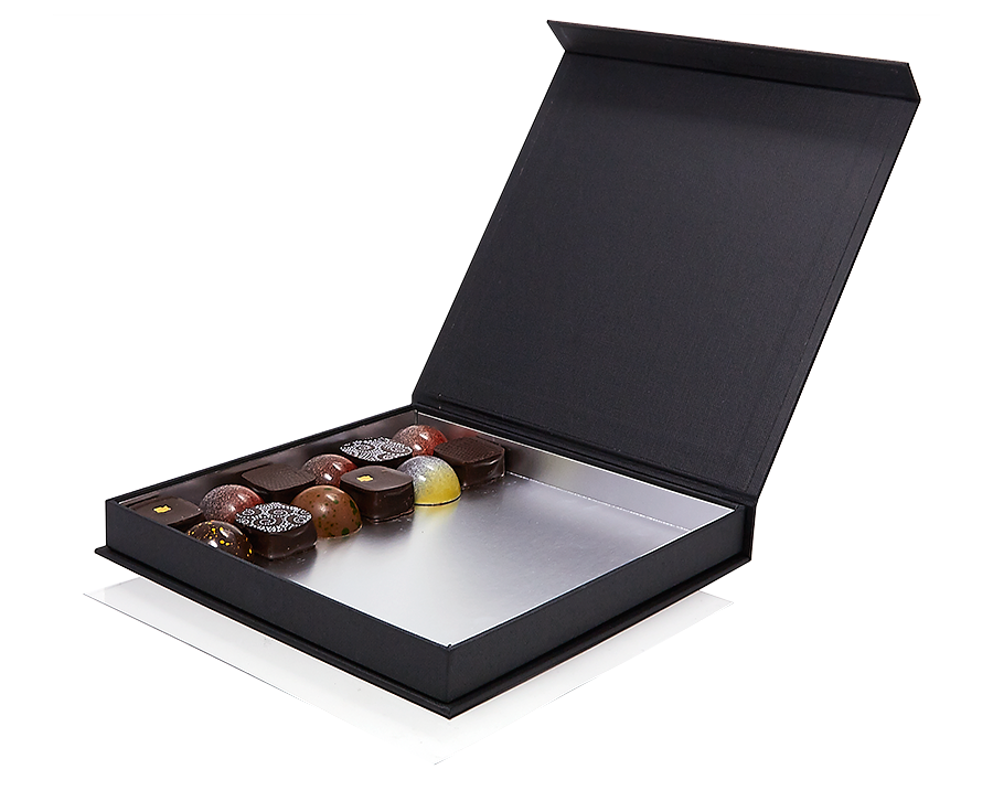 BLACK IS BLACK magnet low 17  